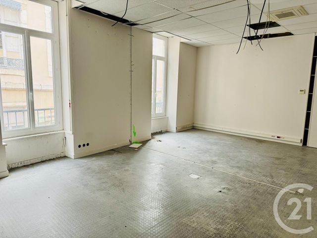 Appartement F2 à vendre - 3 pièces - 53.75 m2 - CHALON SUR SAONE - 71 - BOURGOGNE - Century 21 Agence Massot-Nouveau